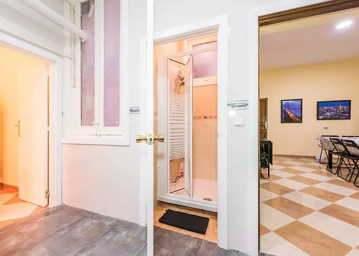 Grand Latina Apartment